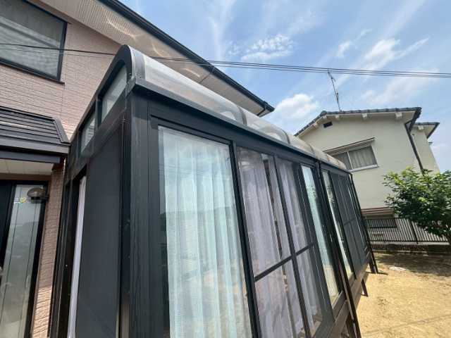 側面から見た屋根